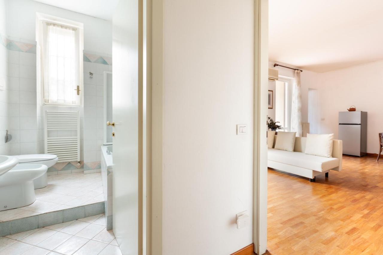 Cozy Apt With Balcony - Porta Romana District Mailand Exterior foto